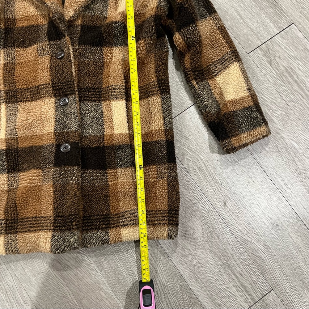 American Eagle Women's Oversized Faux Sherpa Plaid BrownCoat Size XS old money - Picture 4 of 6